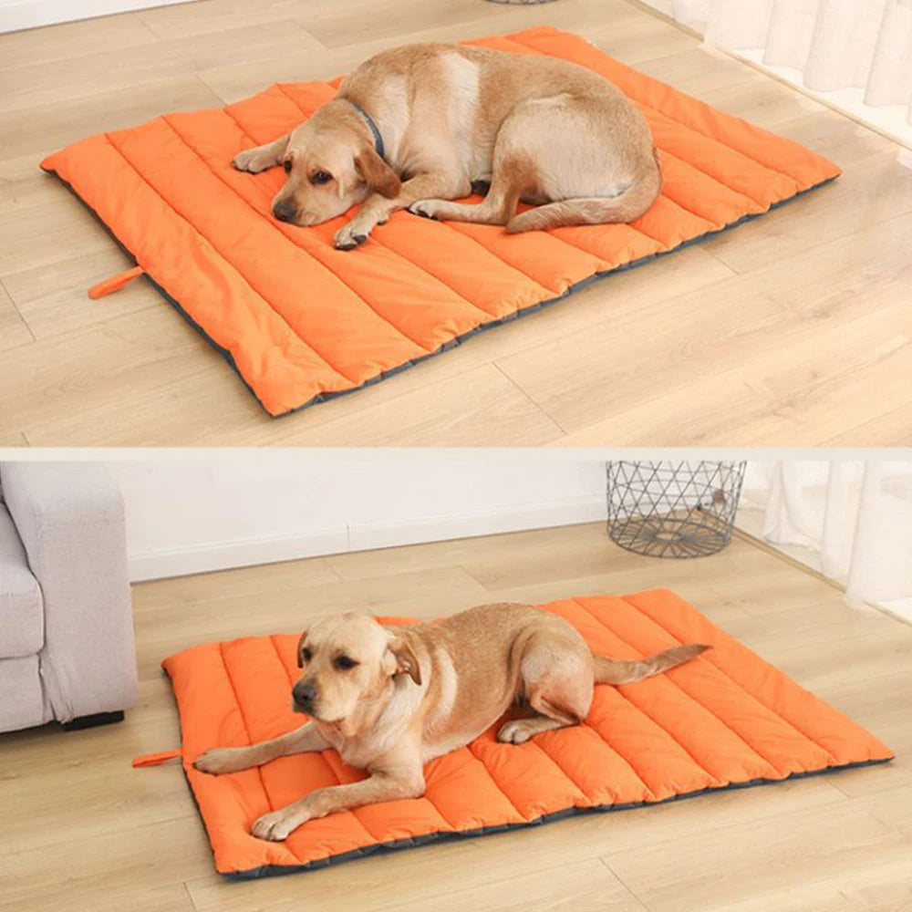 Wasserdichte Haustiermatte 110x70cm - Faltbare Outdoor-Matte für Hunde & Katzen